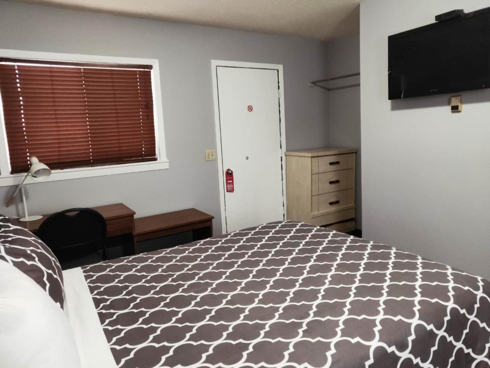Melsask Motel Melville Ngoại thất bức ảnh