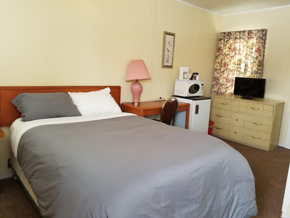 Melsask Motel Melville Ngoại thất bức ảnh