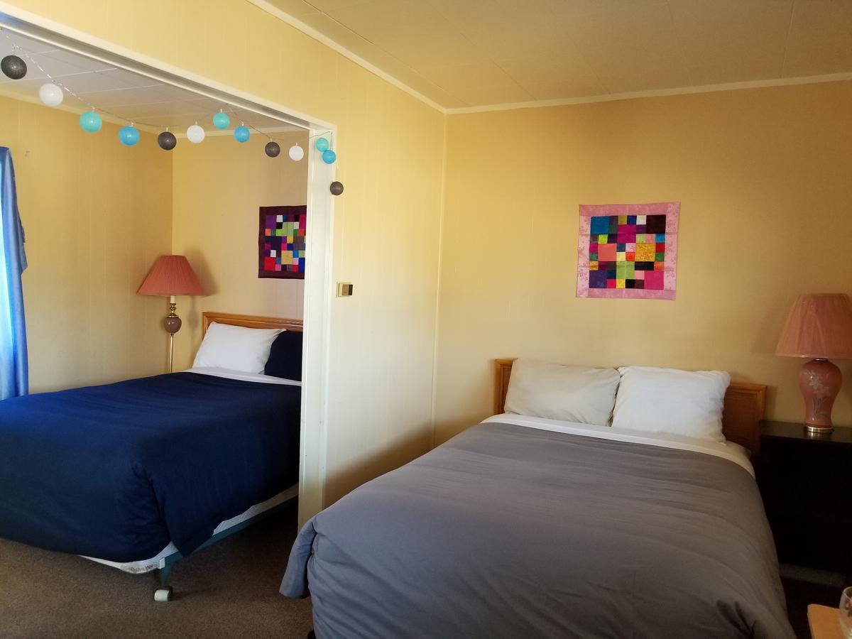 Melsask Motel Melville Ngoại thất bức ảnh